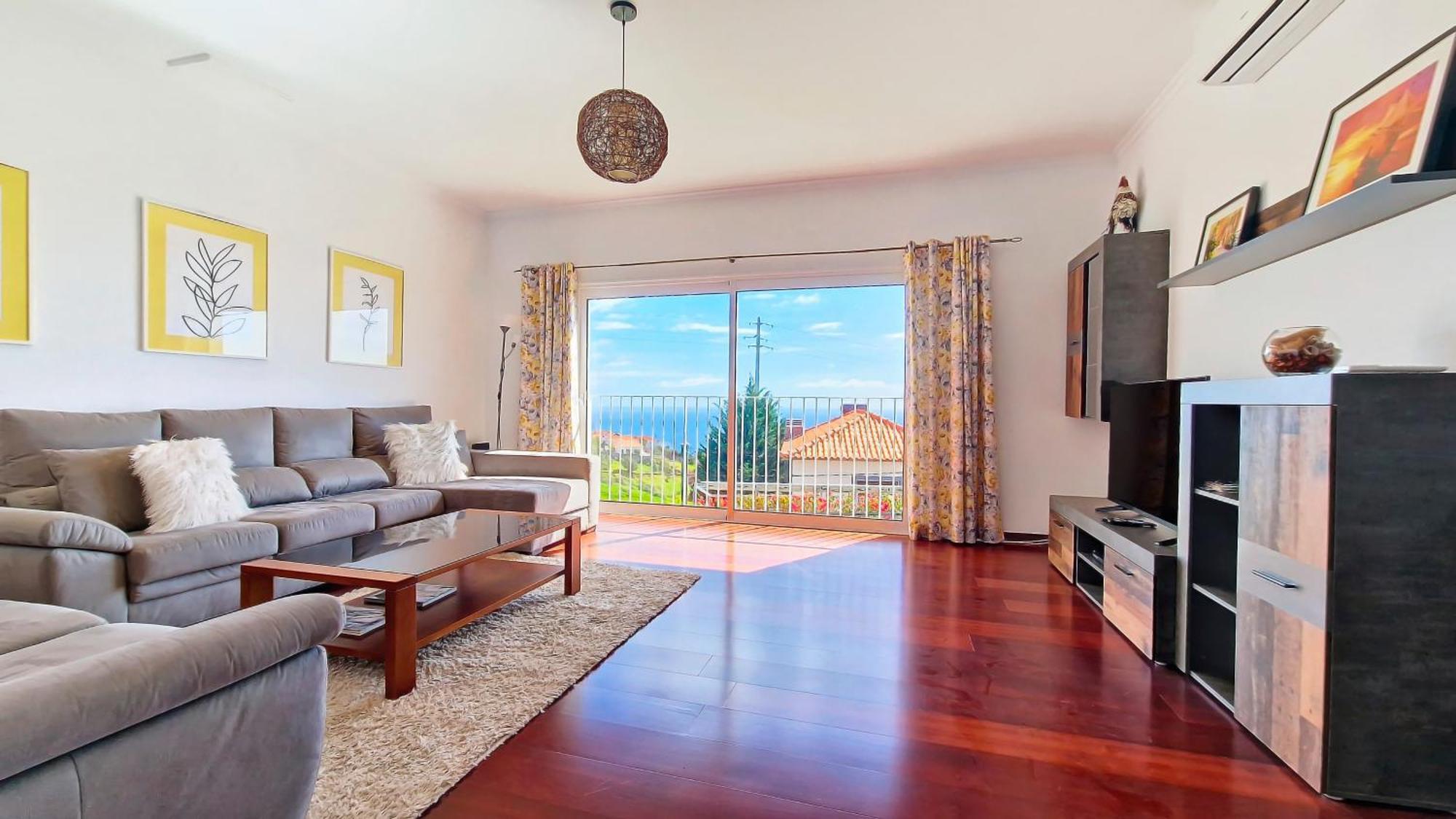 Casa Eleanor By Lovelystay Calheta  Luaran gambar